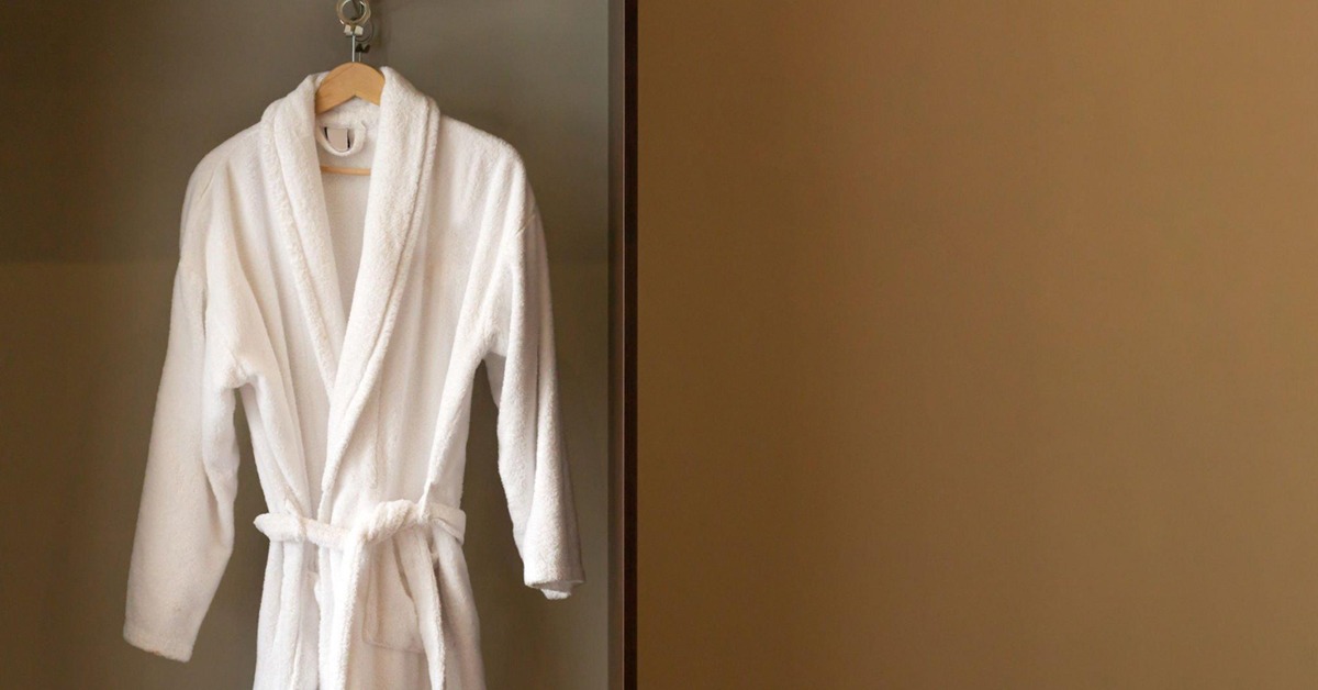Luxuriate in Comfort: A Guide to Bathrobes