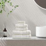 Luxuriate in Comfort: Exploring the World of Bath Towels